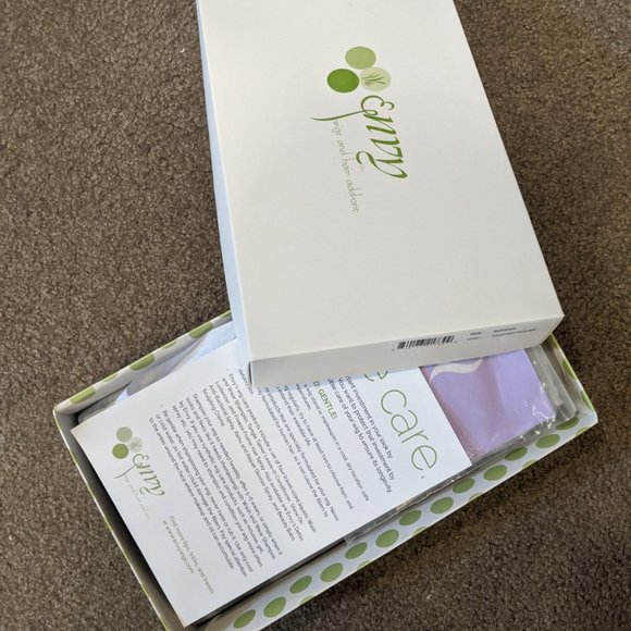 Envy McKenzie Wig - Toasted Sesame - Gorgeous Long Wispy Layered Style - NWT - Picture 5 of 6